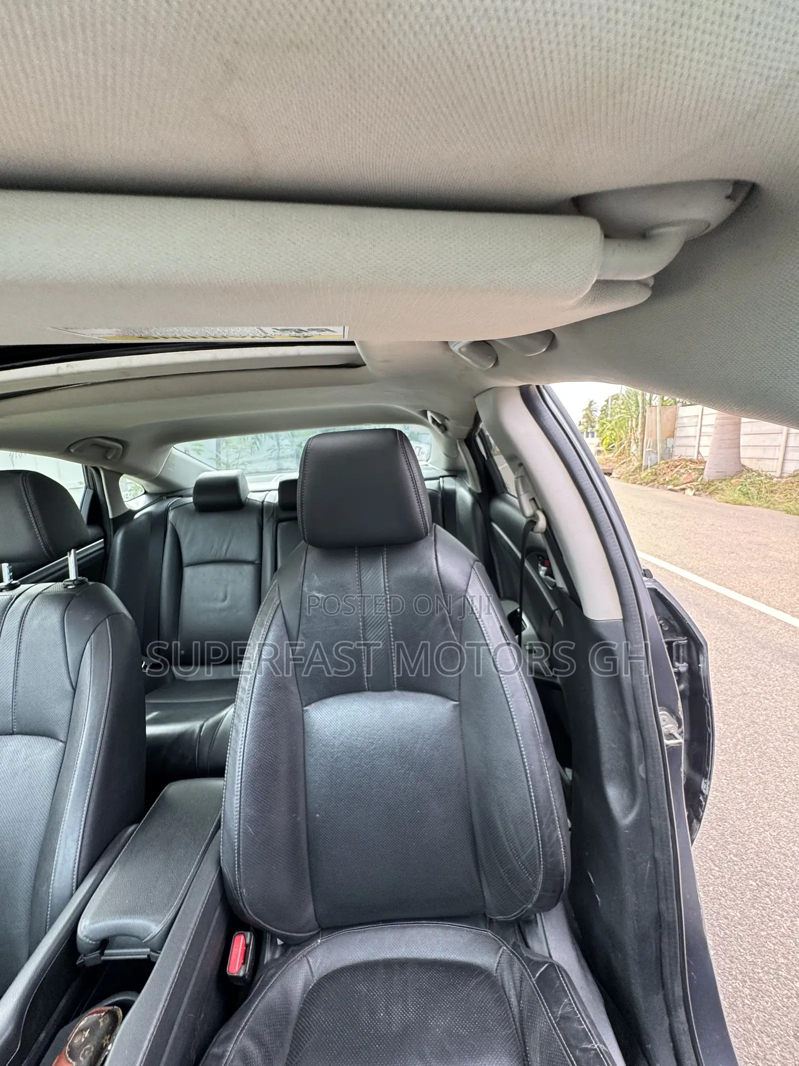 Honda Civic Touring 4dr Sedan (1.5L 4cyl) 2016 Black