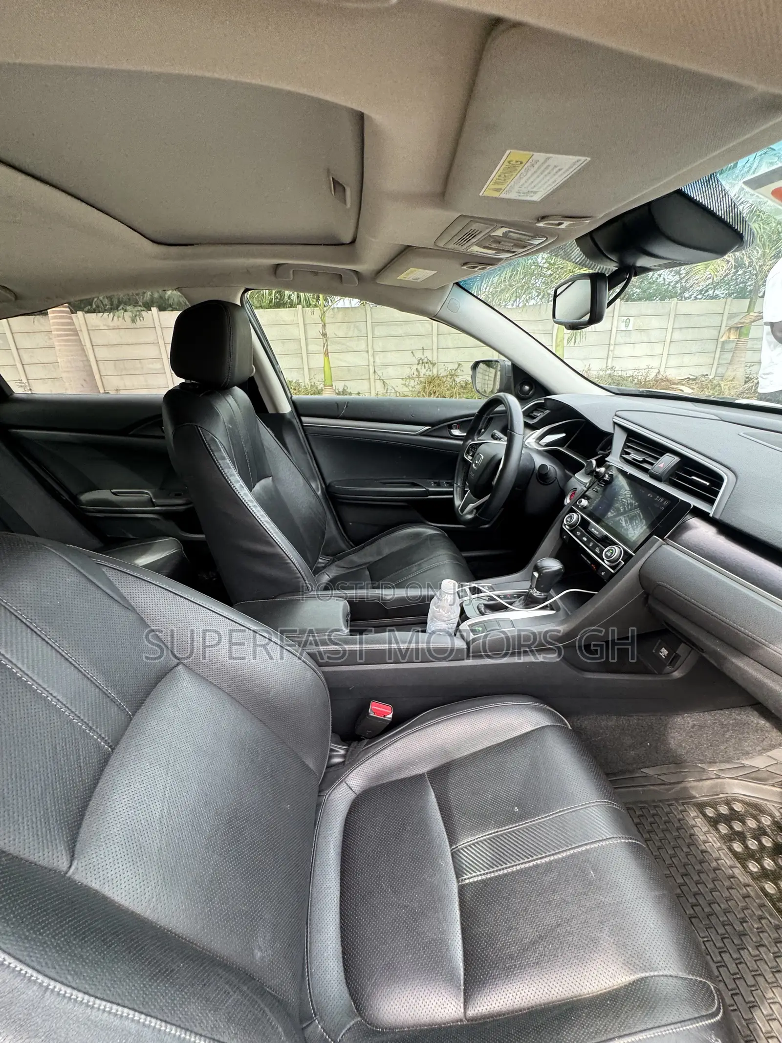 Honda Civic Touring 4dr Sedan (1.5L 4cyl) 2016 Black