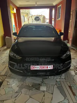 Hyundai Elantra Limited 2018 Black