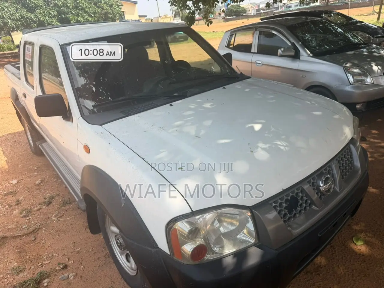 Nissan Hardbody 2015 White