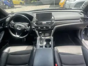 Honda Accord Sport (1.5L 4cyl Turbo CVT) 2019 Gray