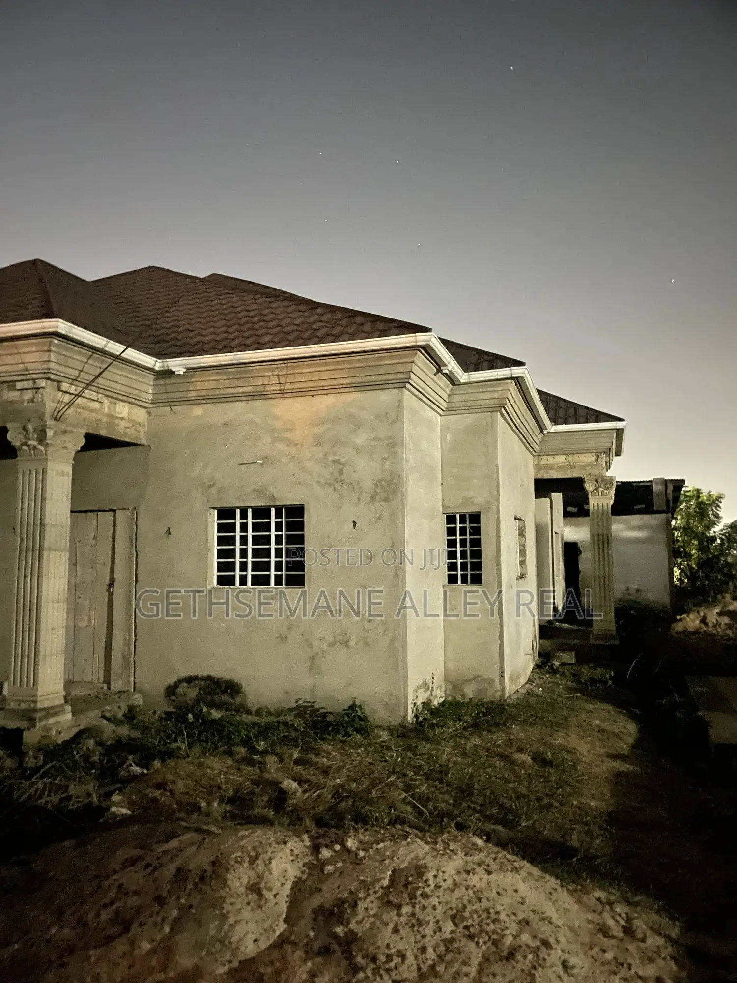 4bdrm House in Gethsemeny Alley, Ablekuma for sale