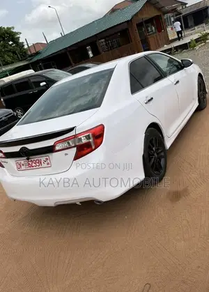 Toyota Camry 2014 White