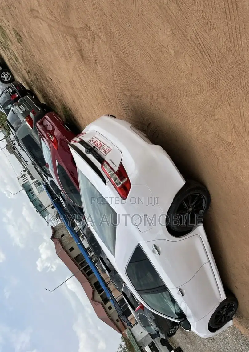 Toyota Camry 2014 White