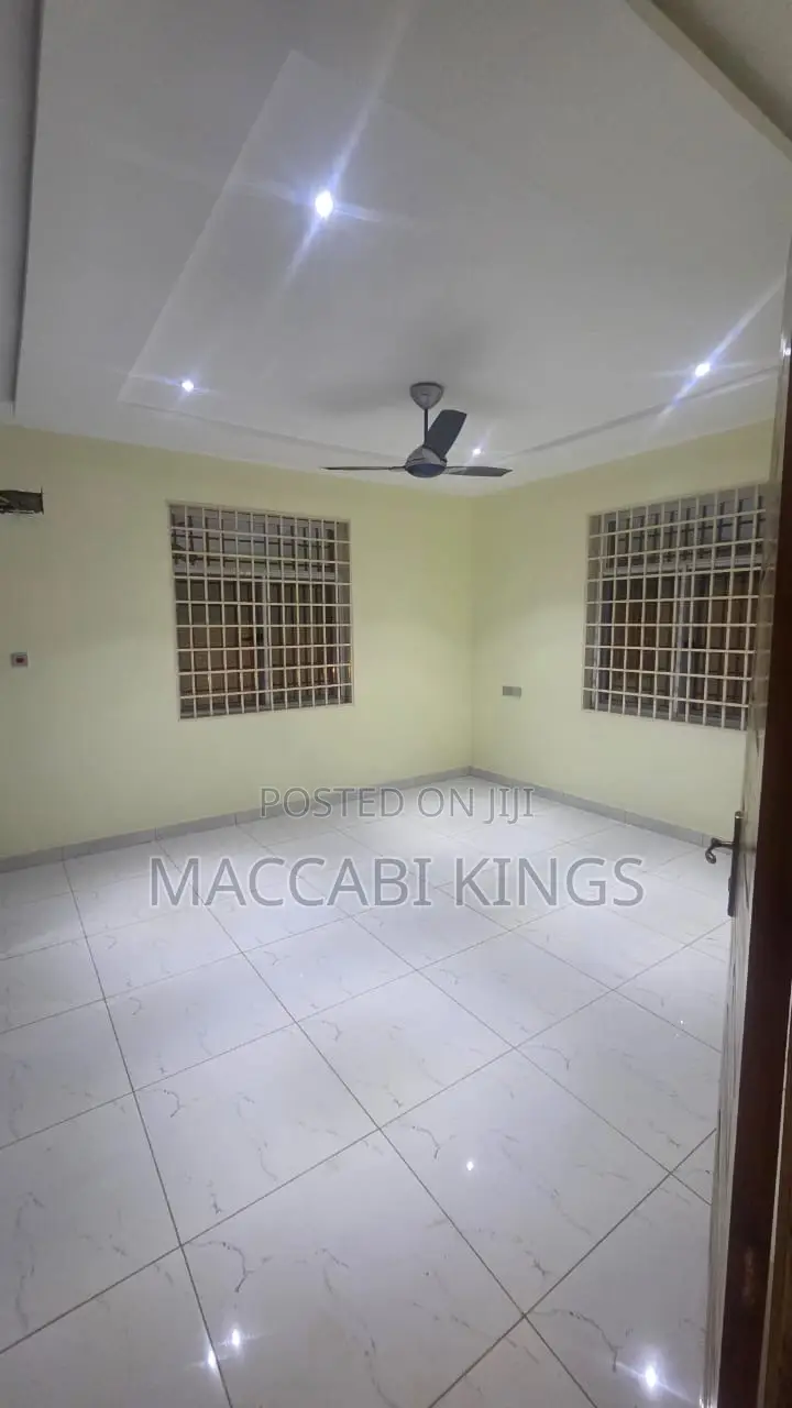 Furnished 4bdrm House in Maccabi Real Estate, Kumasi Metropolitan