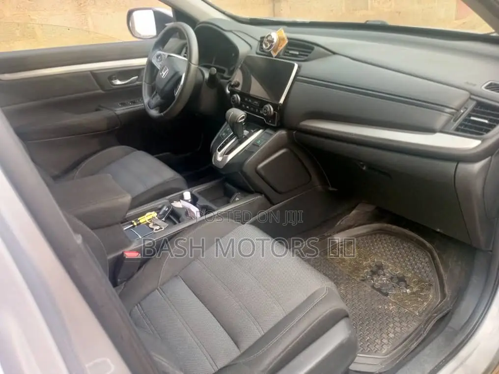 Honda CR-V 2018 Silver