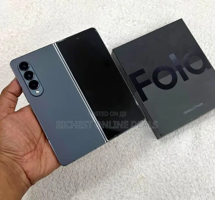 New Samsung Galaxy Z Fold4 512 GB