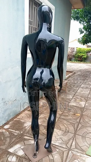 Female Mannequin/ Dummy