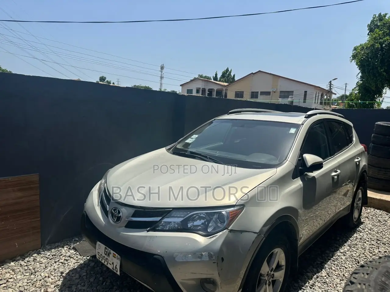 Toyota RAV4 LE 4dr SUV (2.5L 4cyl 6A) 2014 Gray
