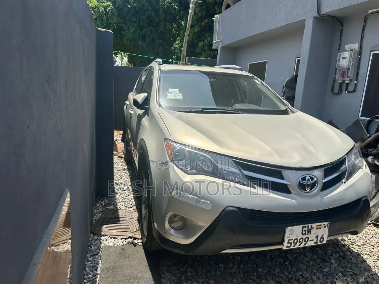 Toyota RAV4 LE 4dr SUV (2.5L 4cyl 6A) 2014 Gray