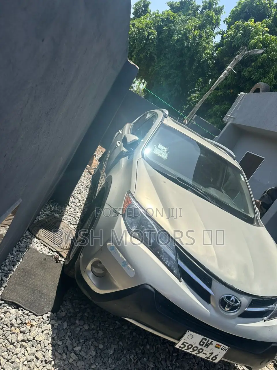 Toyota RAV4 LE 4dr SUV (2.5L 4cyl 6A) 2014 Gray