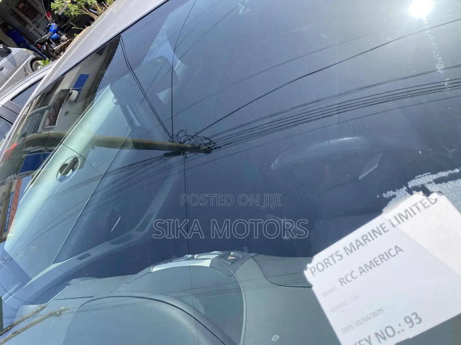 Toyota Vitz 2010 Silver