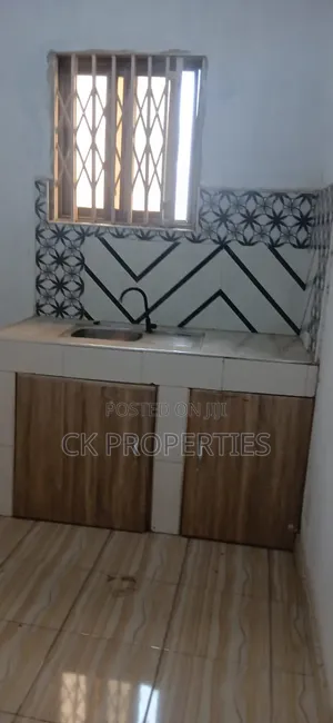 Mini Flat in Ga East Municipal for rent