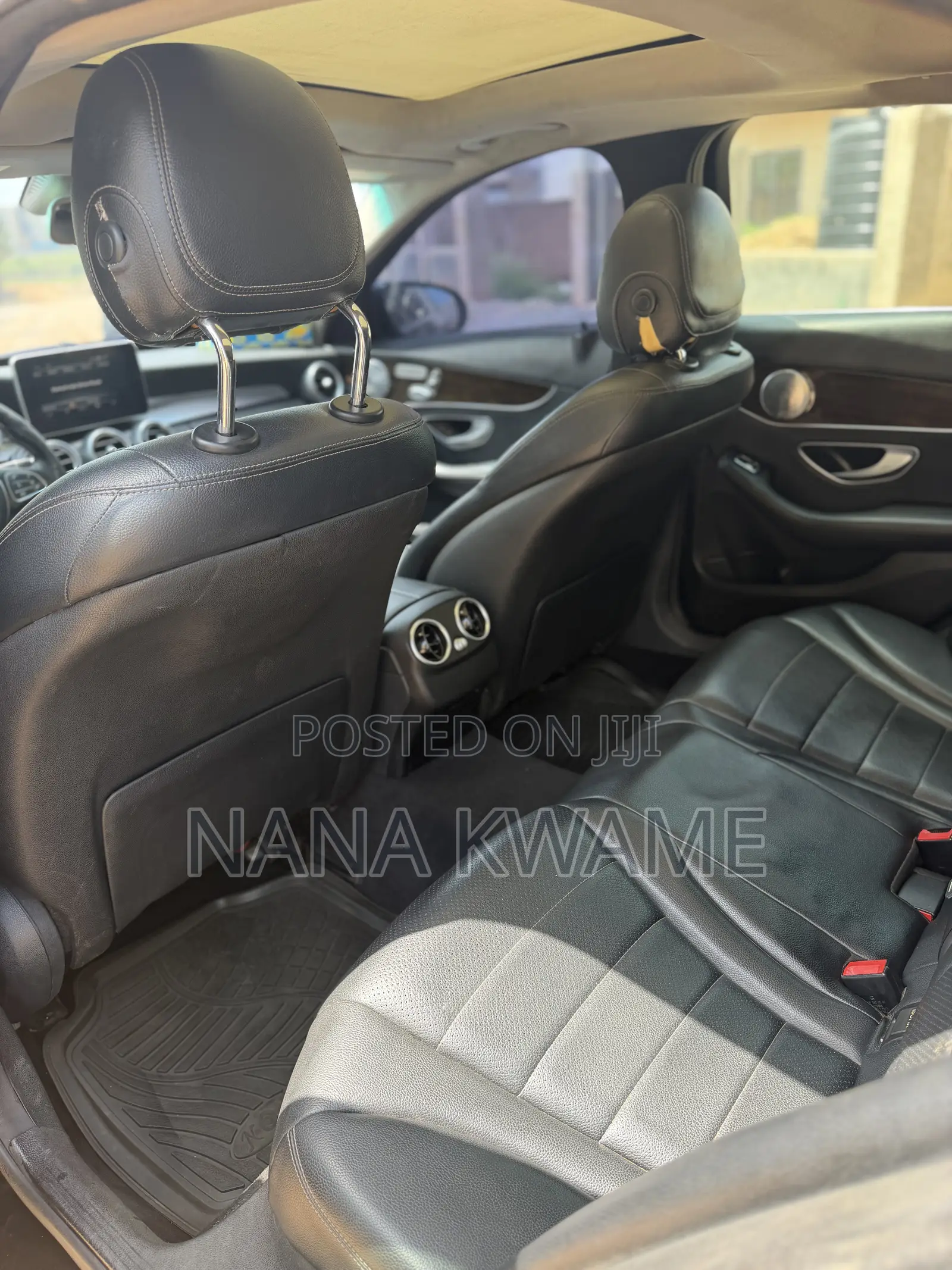 Mercedes-Benz C300 2017 Black