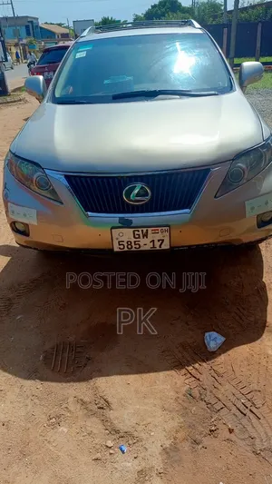 Lexus LX 570 2011 White