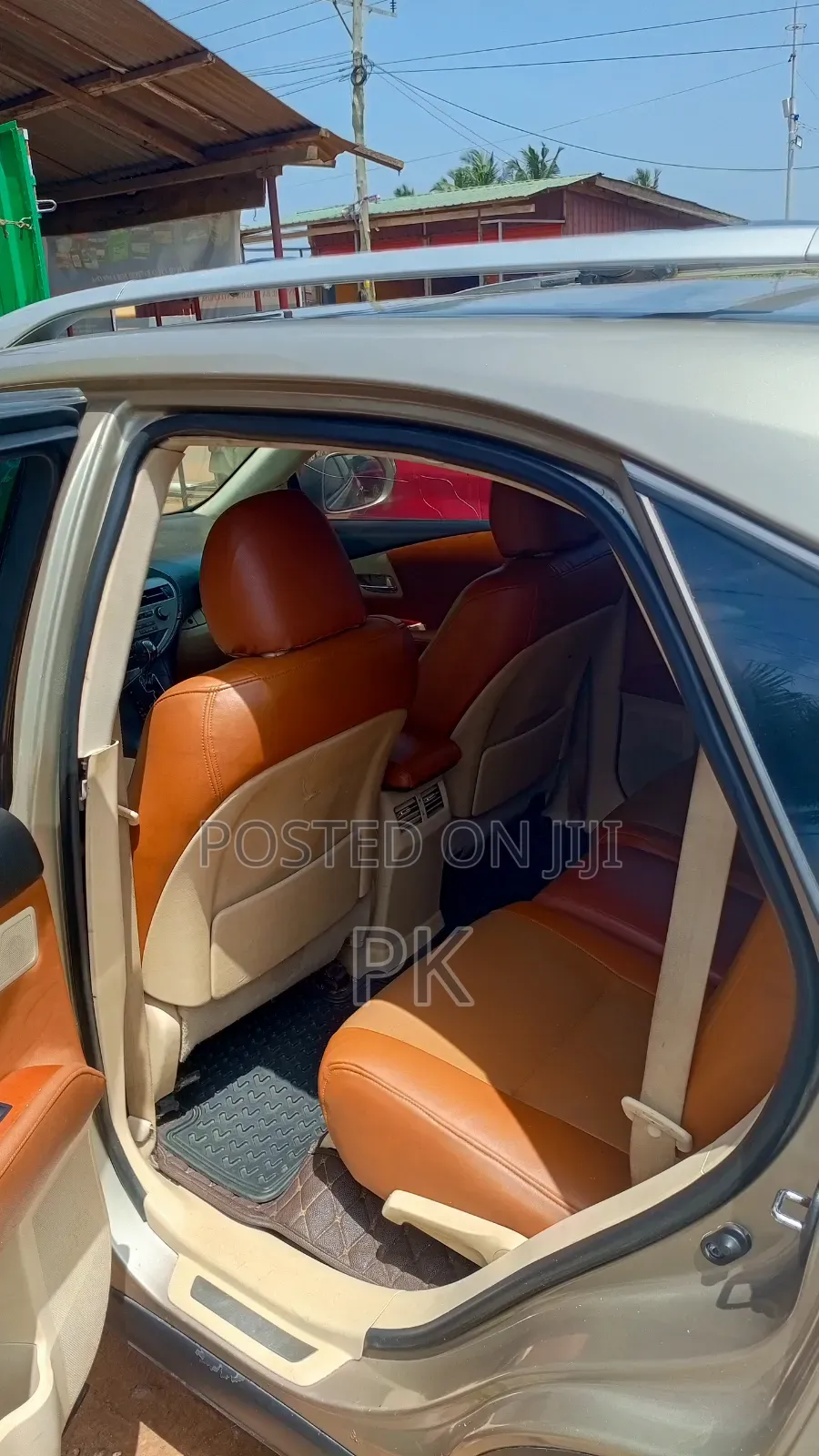 Lexus LX 570 2011 White
