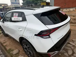 Kia Sportage 2025 White