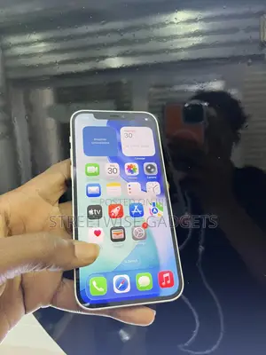 Apple iPhone 12 128 GB White