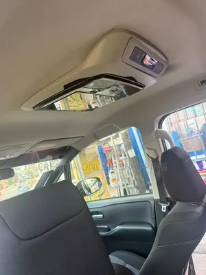 Toyota Voxy SV Premium 2014 Black