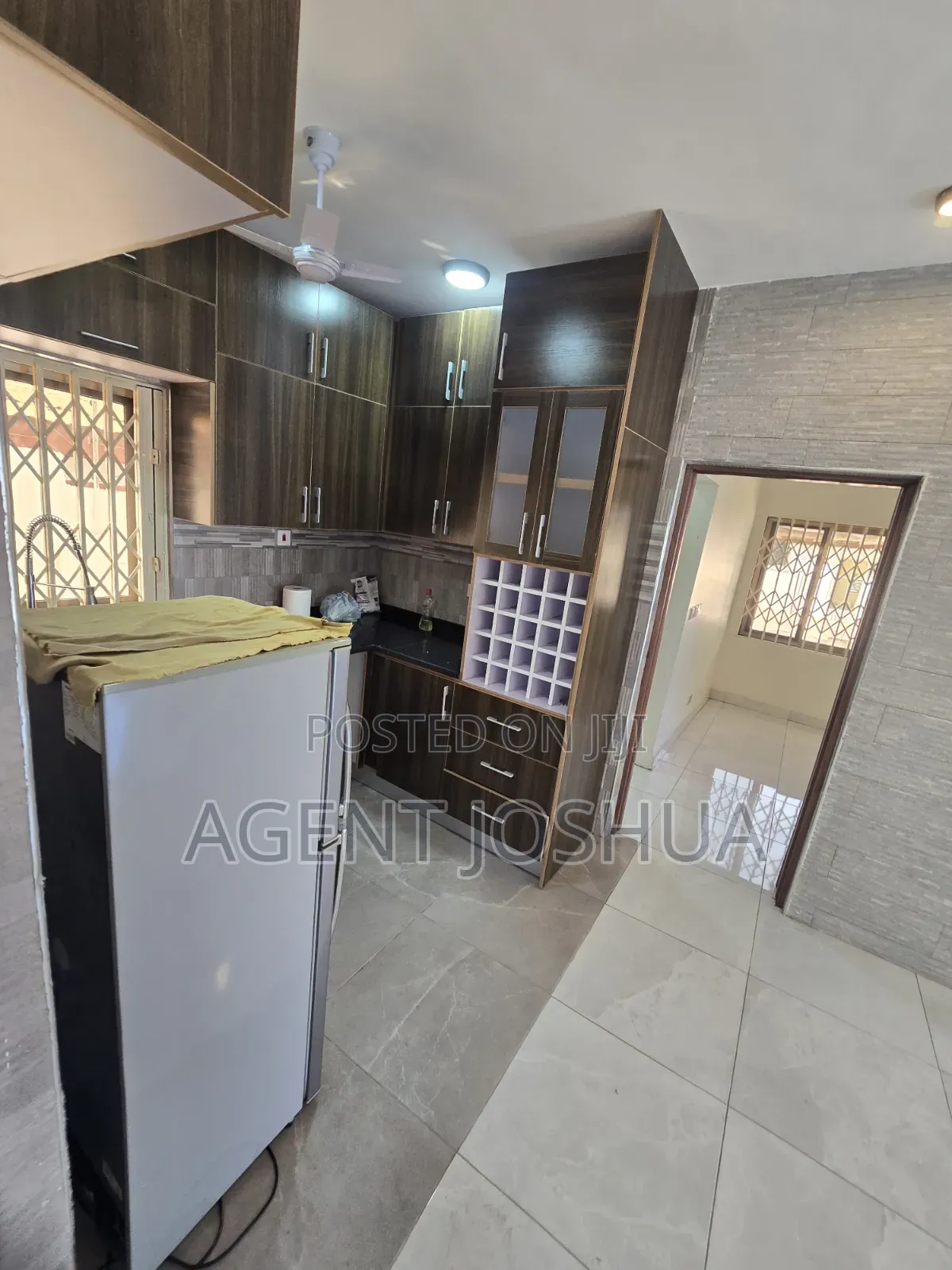 2bdrm Townhouse / Terrace in Teshie Estate for rent