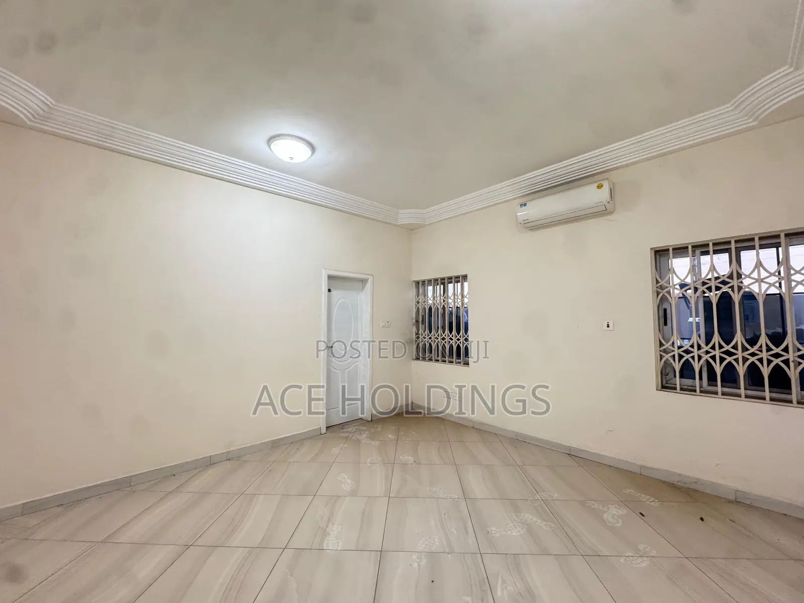6bdrm Mansion in East Legon Hills for rent