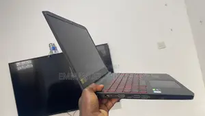 Laptop Acer Nitro 17 24GB Intel Core i7 SSD 256GB