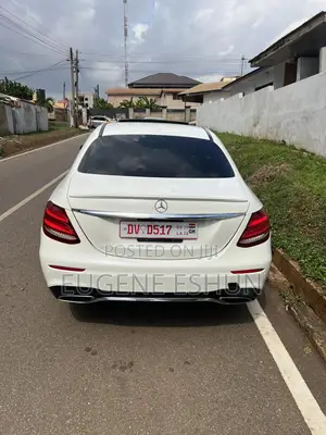 Mercedes-Benz E300 2017 White