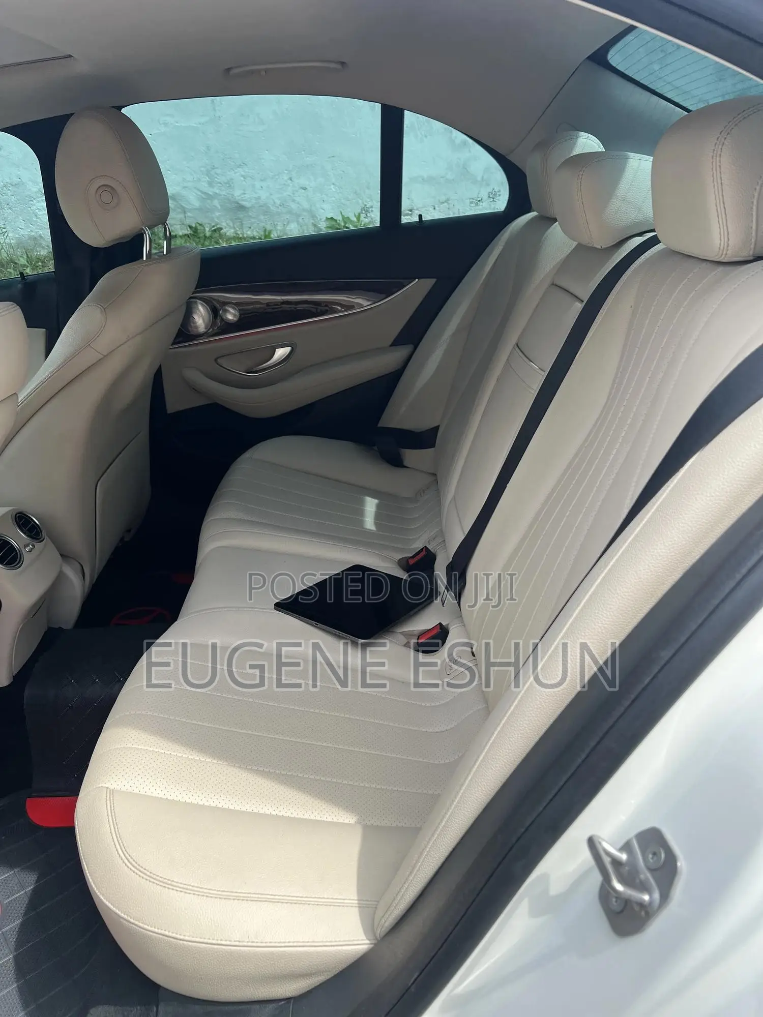 Mercedes-Benz E300 2017 White