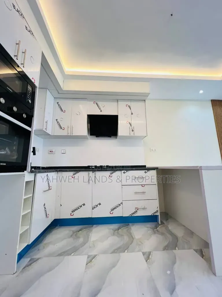 2bdrm House in East Legon, A&C Mall Area for sale