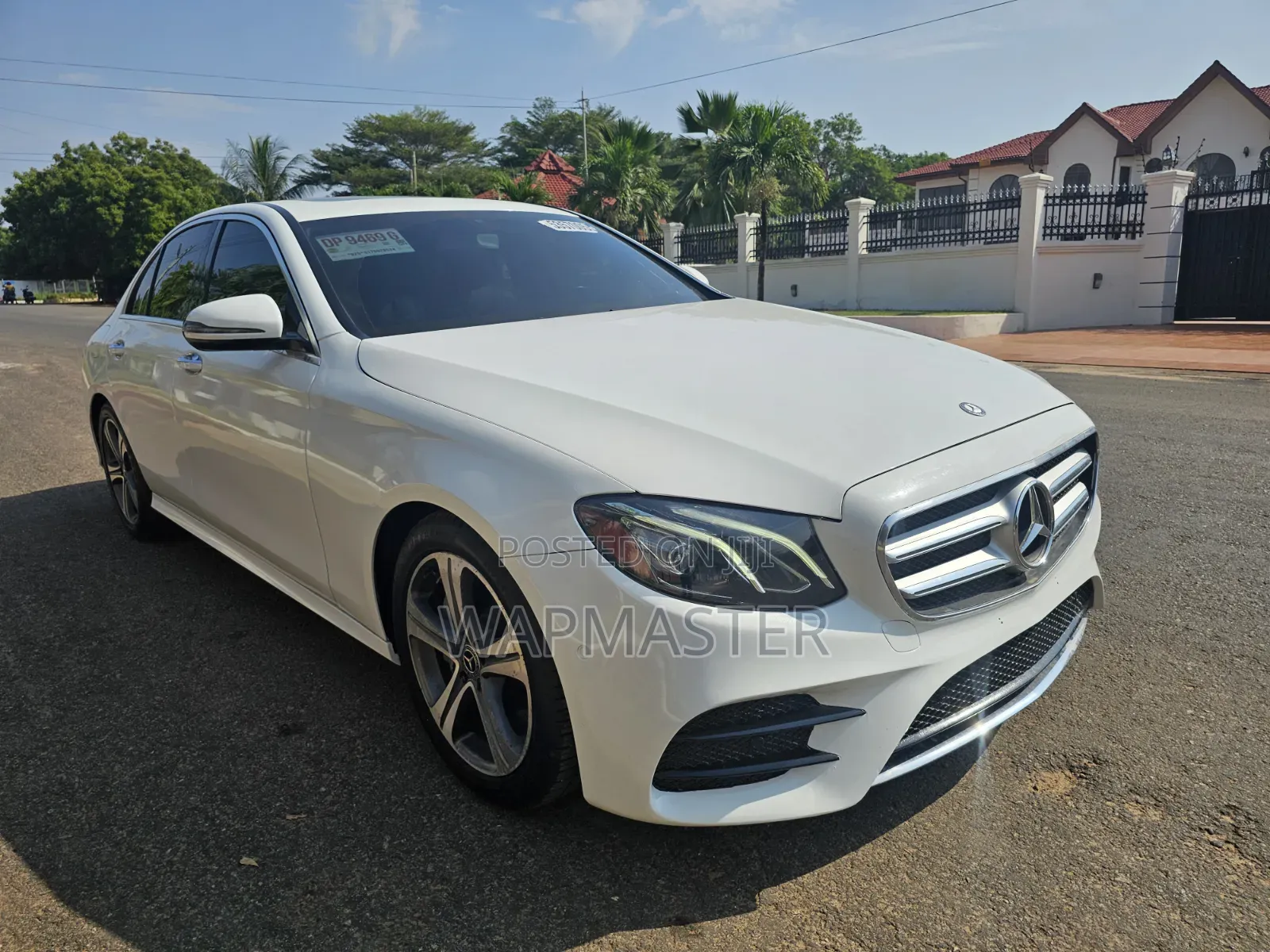 Mercedes-Benz E300 4Matic AWD Sedan (2.0L 4cyl 9A) 2017 White