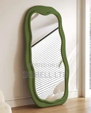 Full Body Wavy Mirror