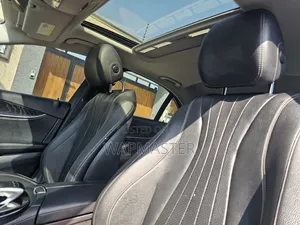 Mercedes-Benz E300 4Matic AWD Sedan (2.0L 4cyl 9A) 2017 White