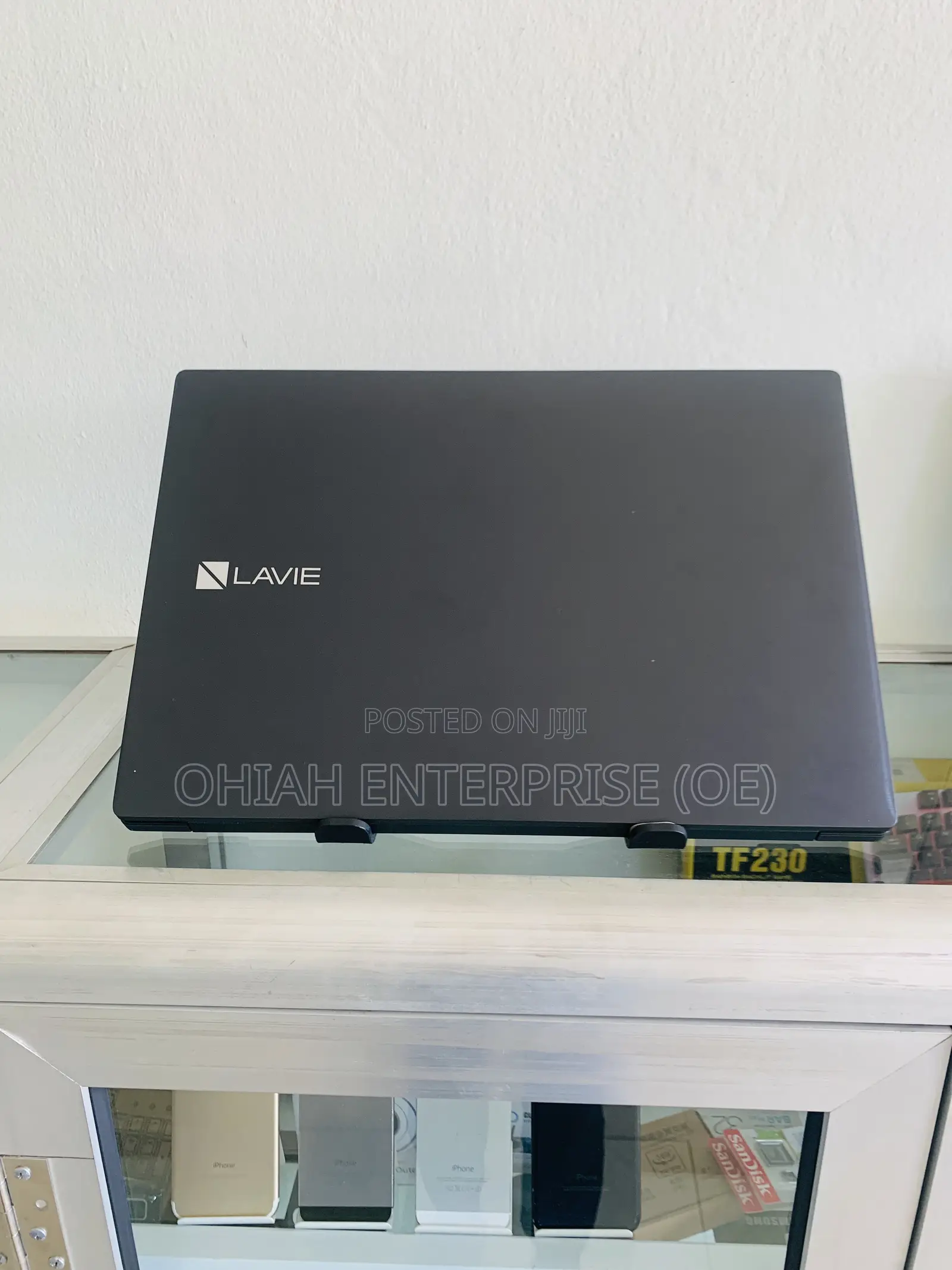 Laptop NEC N22G 12GB Intel Core i3 SSD 1T