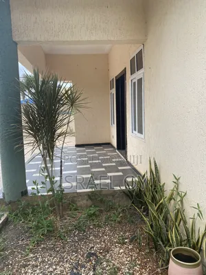 3bdrm House in Caterpillar Junction, Accra Metropolitan for rent