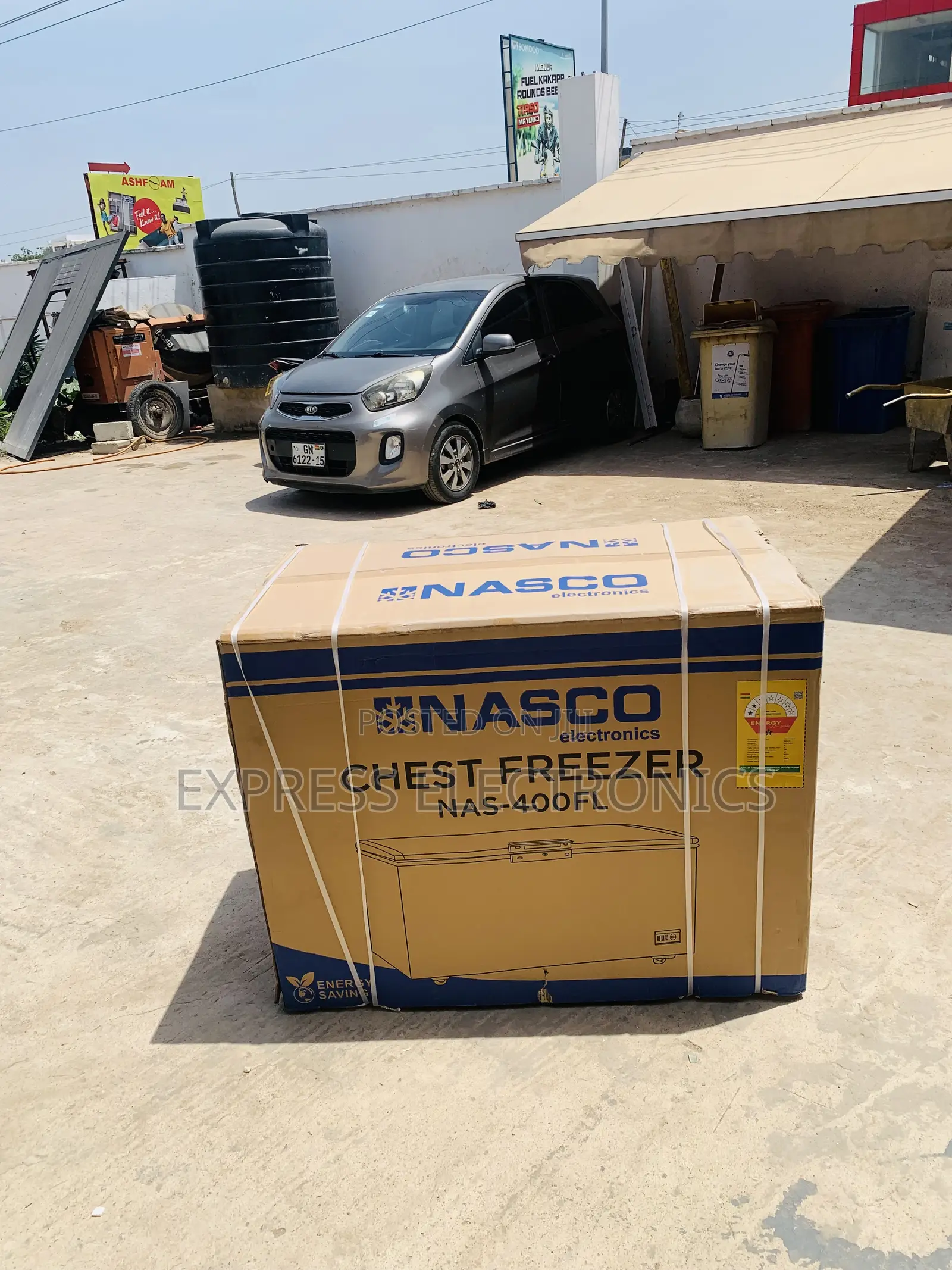 Limited Stock Chest Freezer Nasco Nas-400fl
