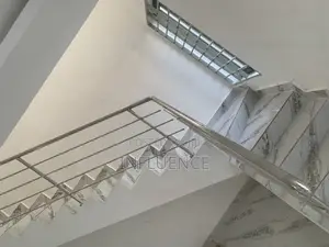 2bdrm House in School Junction Area, East Legon for rent
