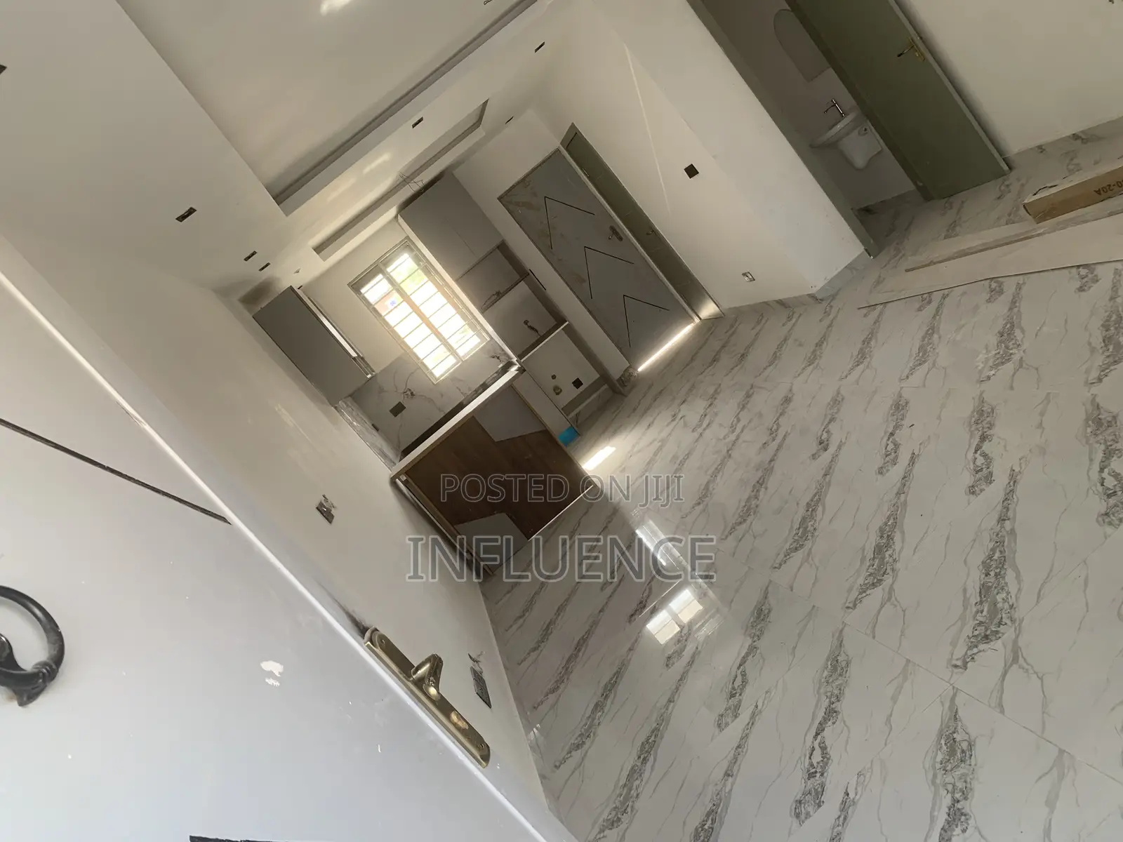 2bdrm House in School Junction Area, East Legon for rent