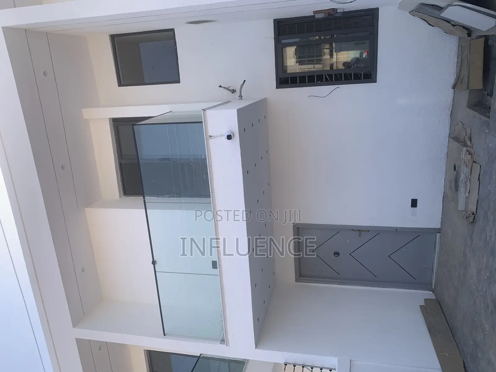 2bdrm House in School Junction Area, East Legon for rent