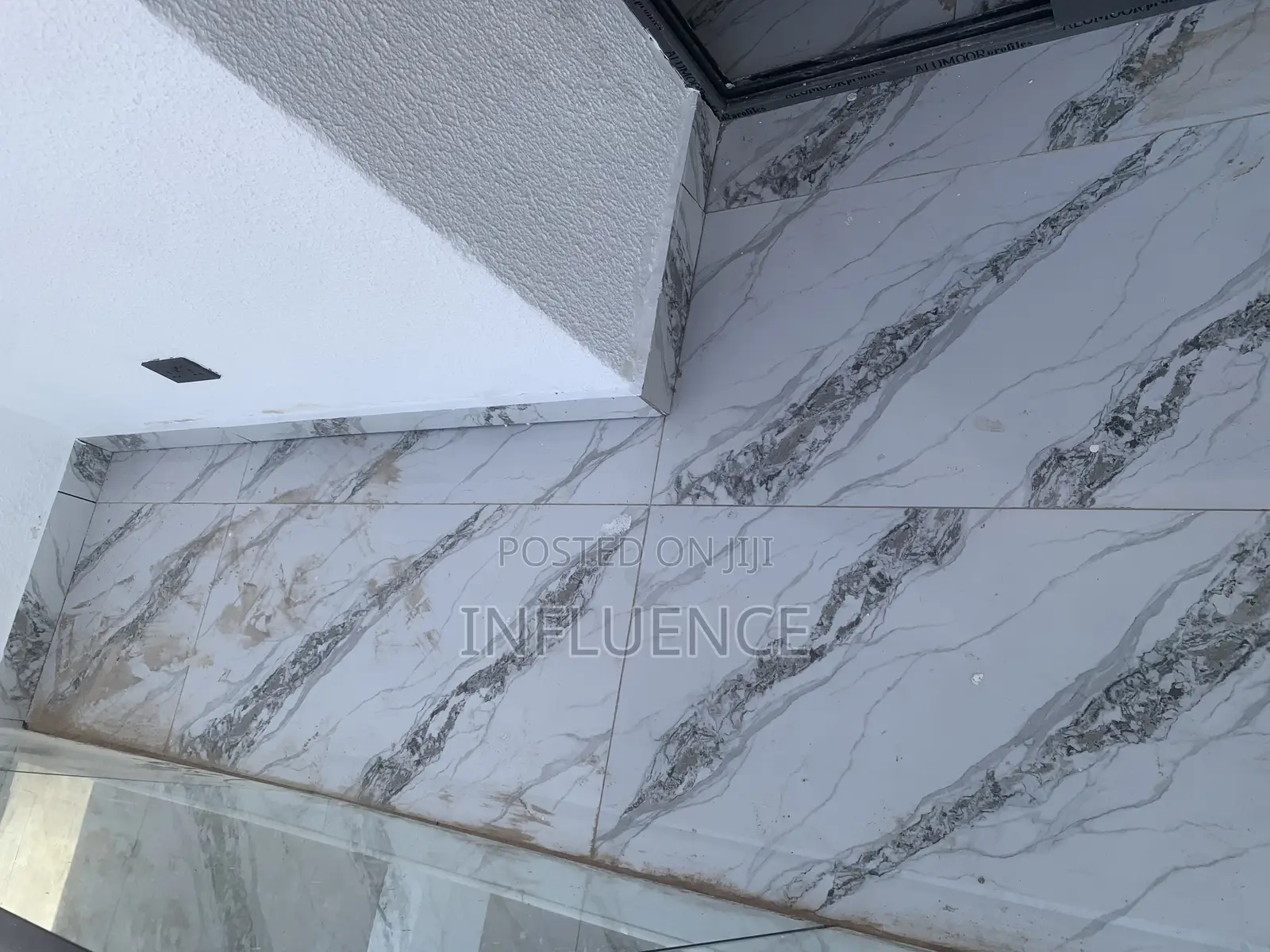 2bdrm House in School Junction Area, East Legon for rent