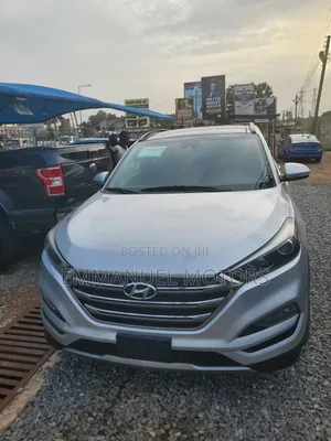Hyundai Tucson Limited AWD 2017 Silver
