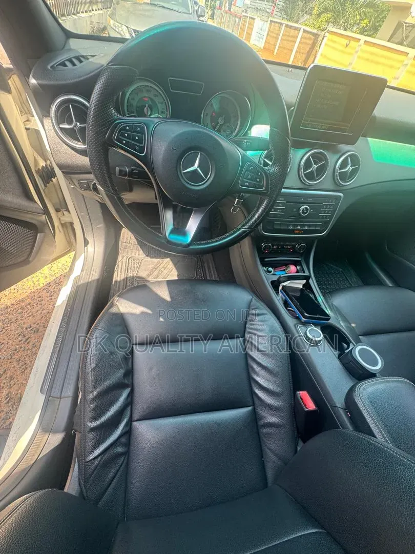 Mercedes-Benz CLA-Class CLA 250 4MATIC Sedan 2016 White