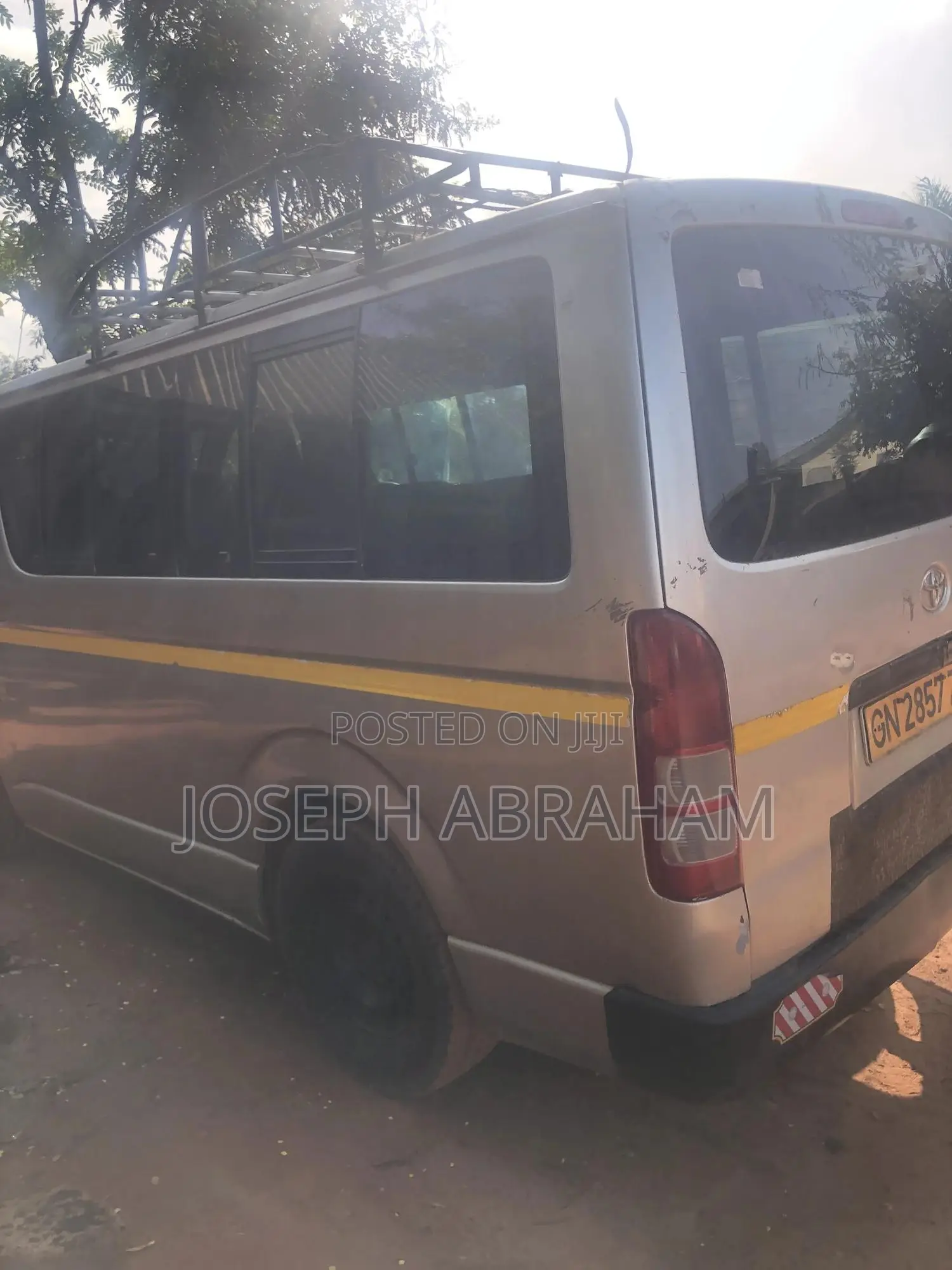Toyota HiAce 2006 Silver