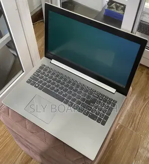 Laptop Lenovo IdeaPad 330 4GB Intel Celeron HDD 500GB
