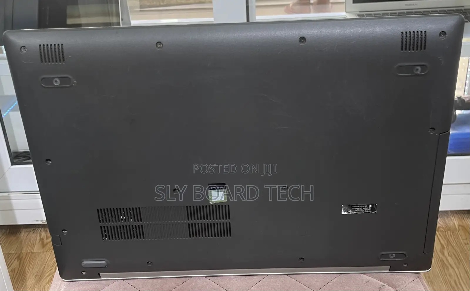 Laptop Lenovo IdeaPad 330 4GB Intel Celeron HDD 500GB