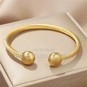Twisted Cable Cuff Bracelet