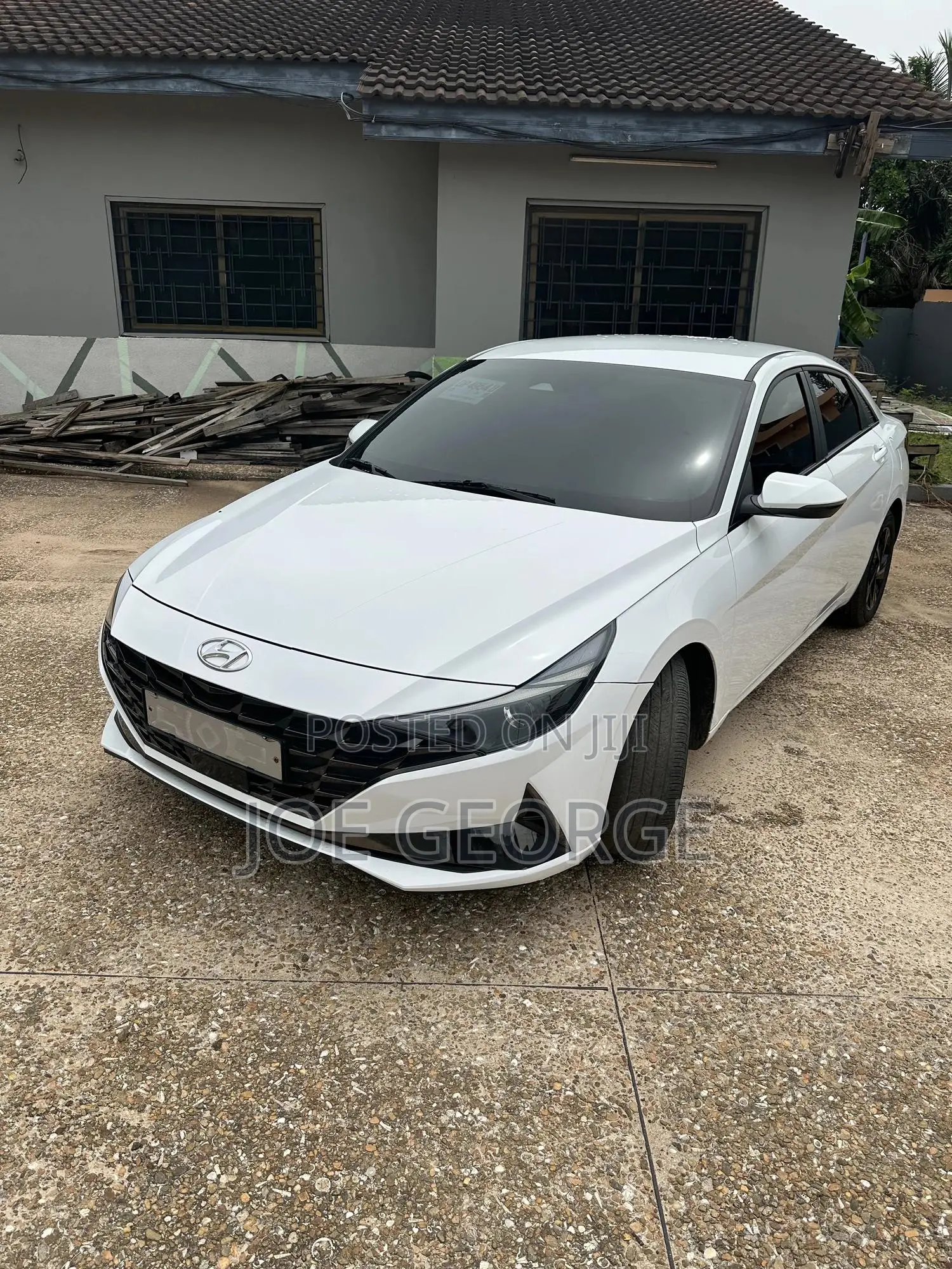 Hyundai Avante 2023 White