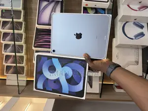 Apple iPad Air (2022) 64 GB