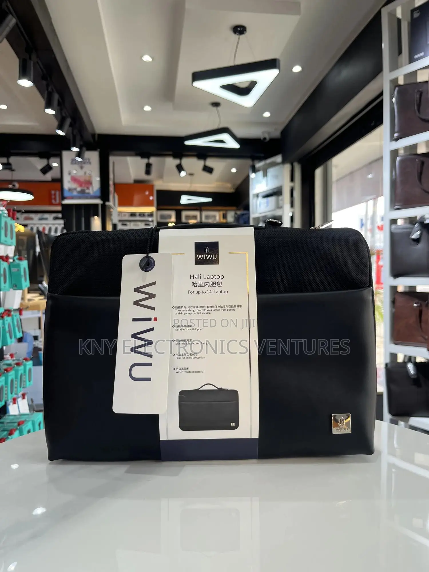 Wiwu 16” and 14” Laptop Bags