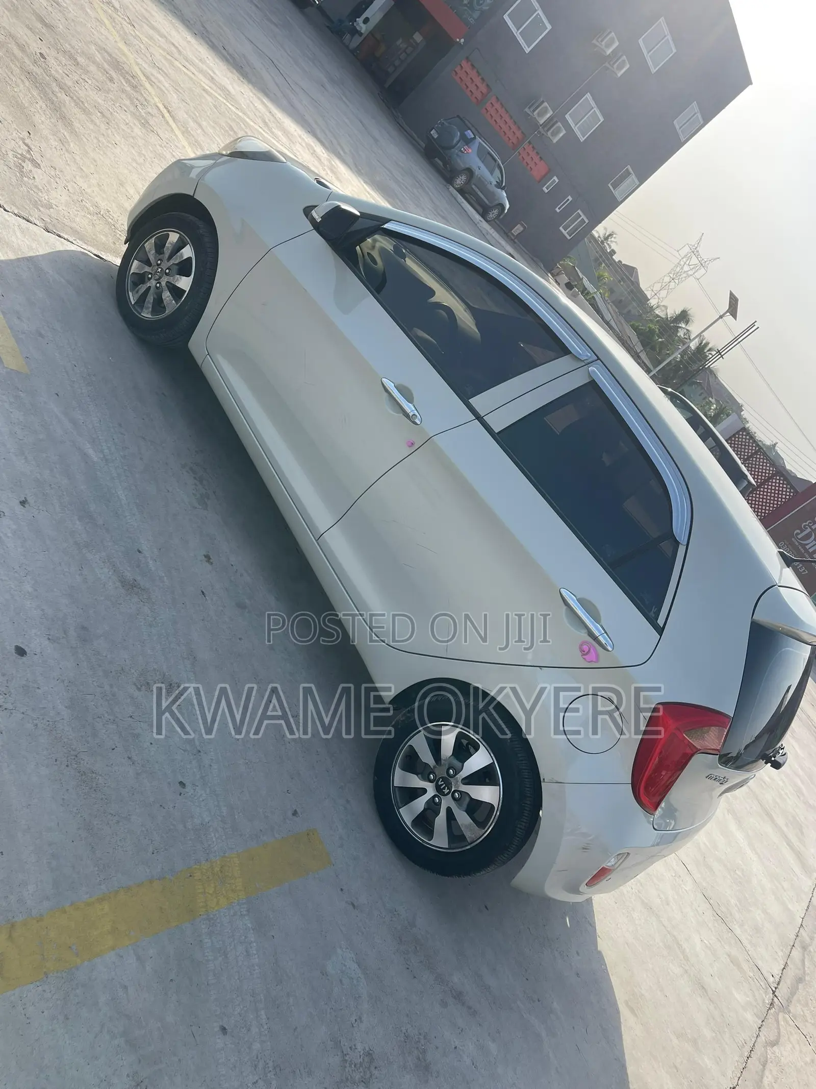 Kia Morning 2015 Beige