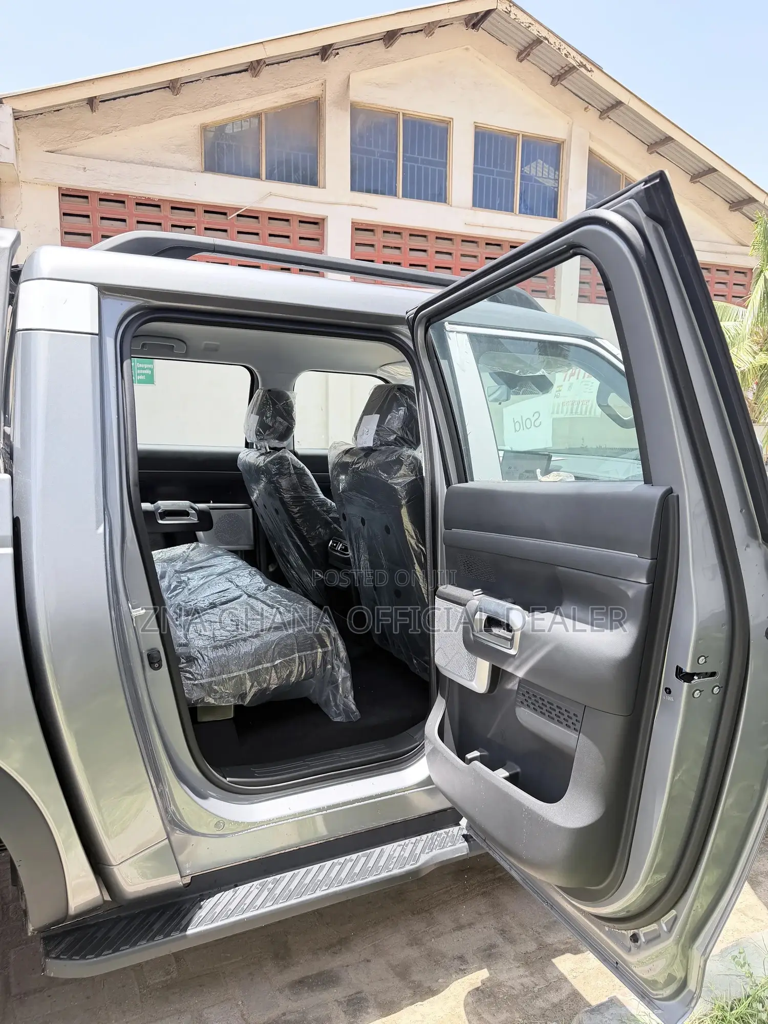 New Nissan Z9 2.3T Diesel 4WD 2025 Gray